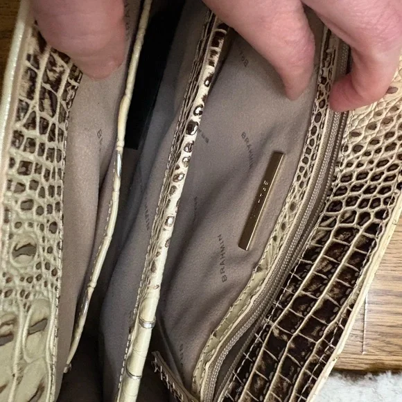 Brahmin Tan Crocodile Embossed Crossbody Bag - Picture 5 of 6